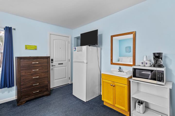 Room 11 of 90