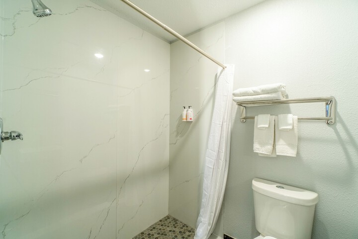 Room 60 of 79