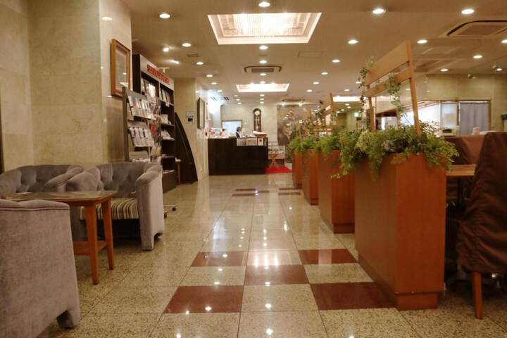 Hotel Lobby