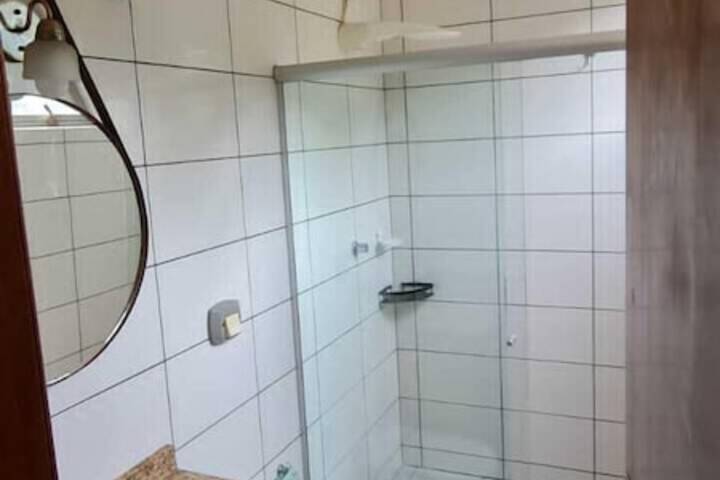 Room 8 of 17