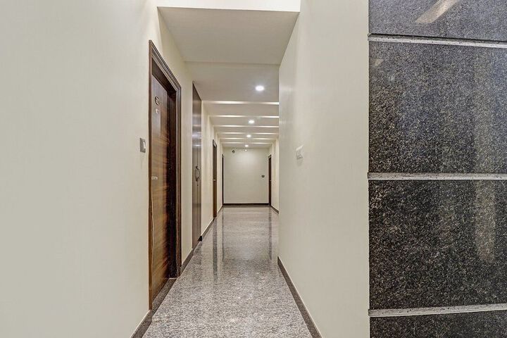 Hotel corporate suites