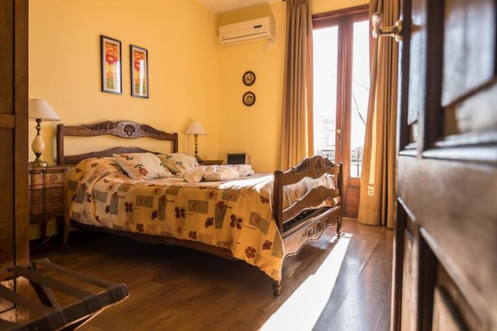 Room 15 of 31