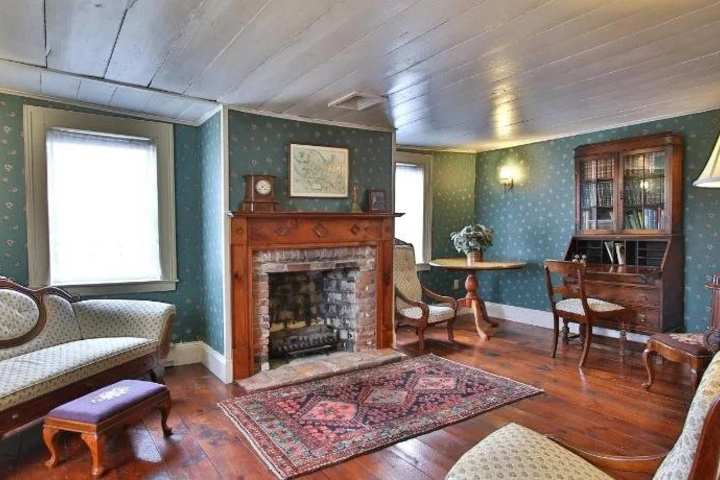 Room 3 of 14