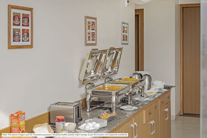 Breakfast/Coffee Service 28 of 40