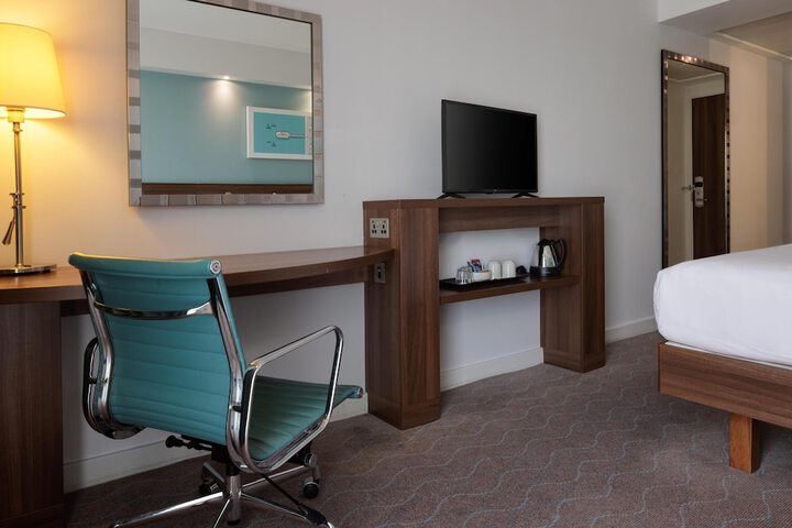 Room 34 of 52