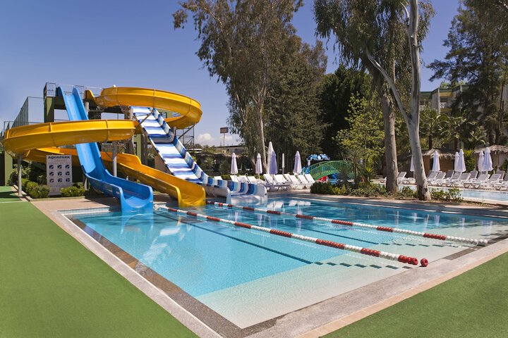 Pool 38 of 138