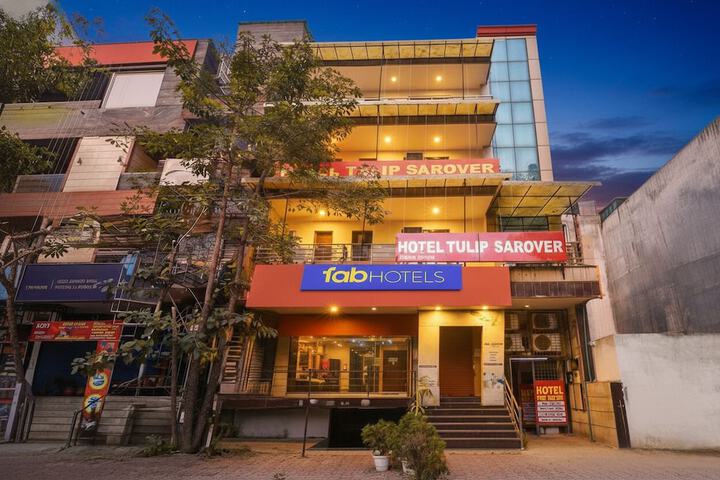 Fabhotel Tulip Sarover Sector 18
