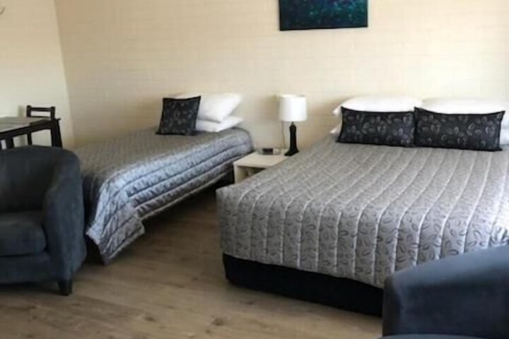 Room 16 of 57