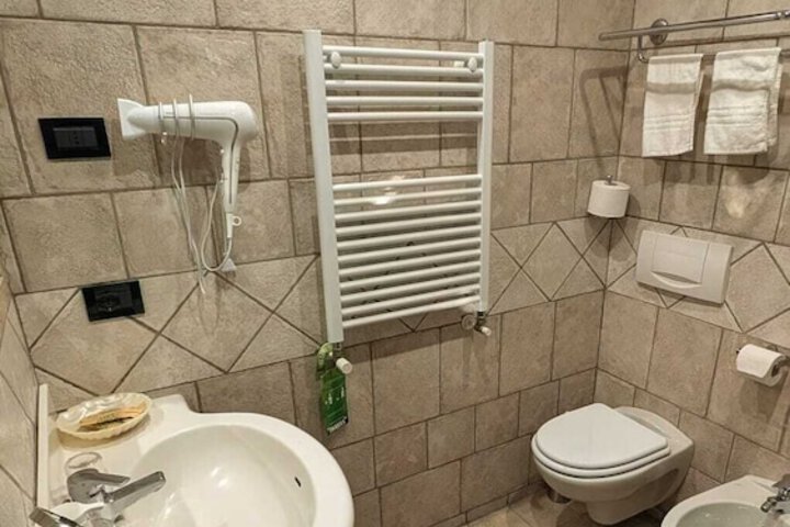 Clean Restrooms