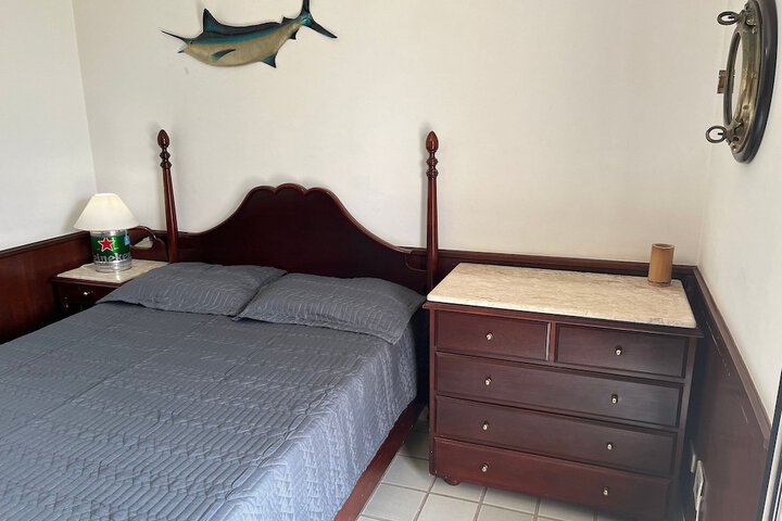 Room 19 of 487