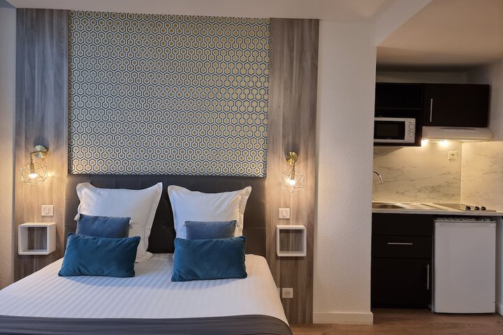 Room 21 of 39