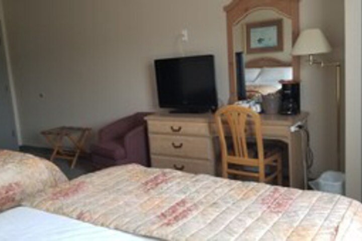 Room 37 of 51