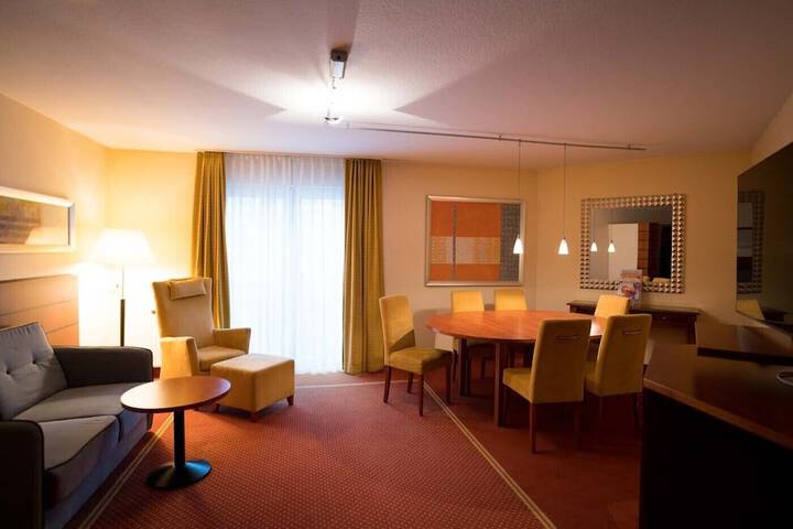 Room 18 of 43