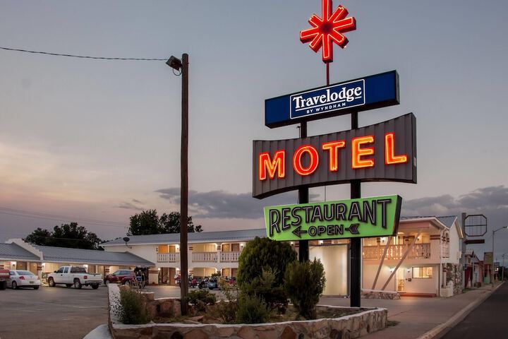 Hotel Entry