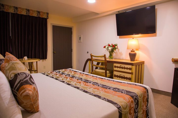 Room 5 of 41