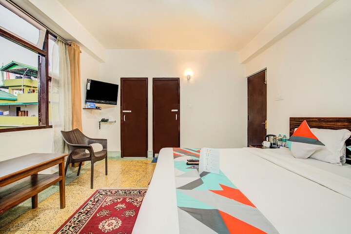Room 9 of 21