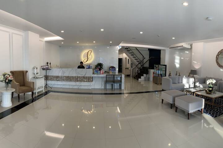 Hotel Interior 2 of 33