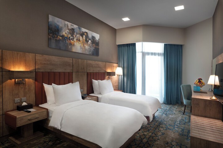 Room 19 of 35
