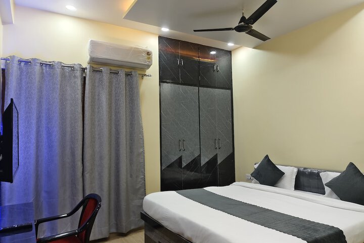 Room 19 of 48