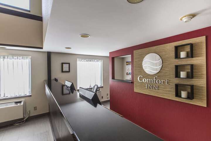 Hotel Interior 9 of 26