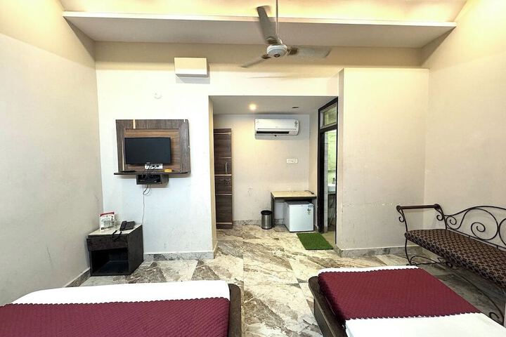 Room 16 of 58