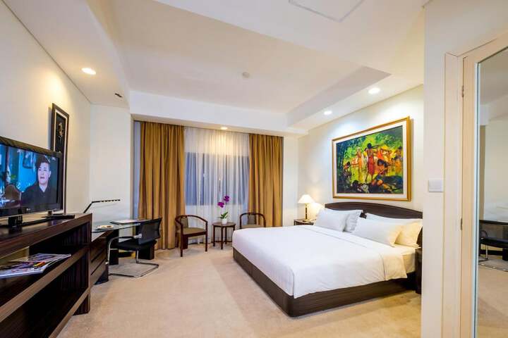 Room 14 of 40