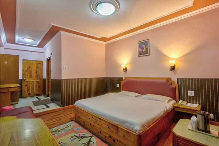 Room 20 of 49