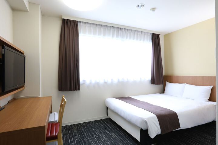 Room 13 of 51