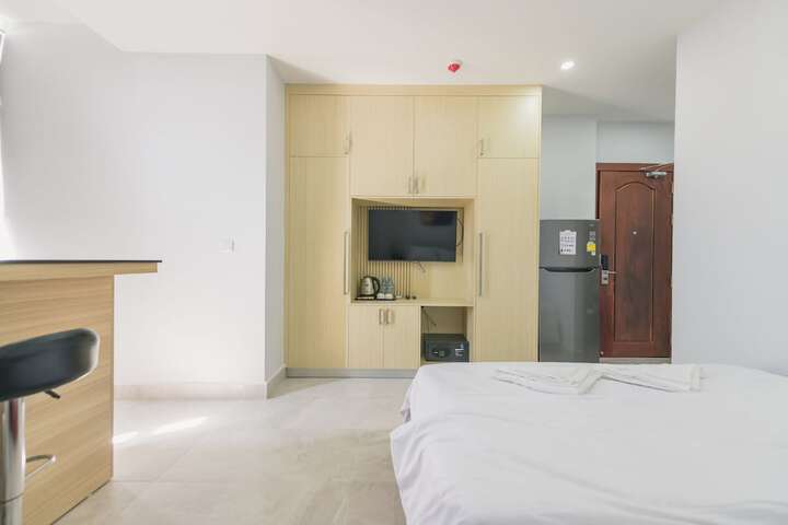 Room 61 of 148
