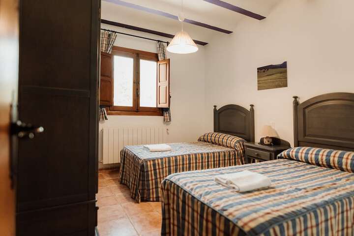 Room 10 of 30