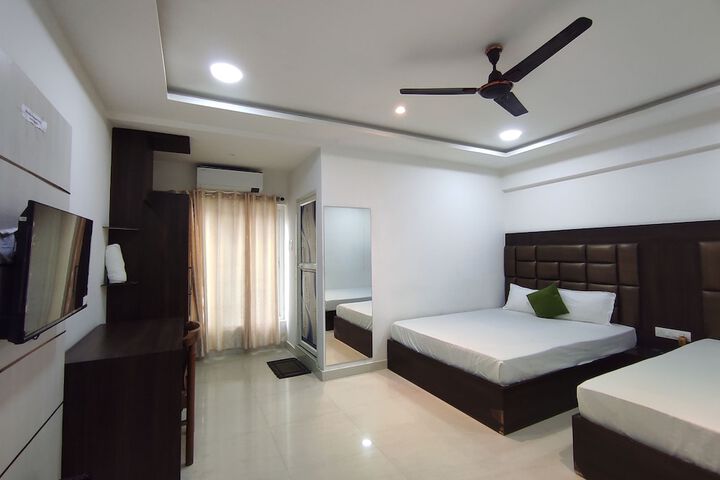 Room 17 of 47