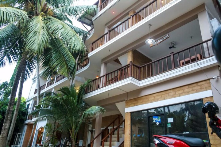 Hotel 53 of 56