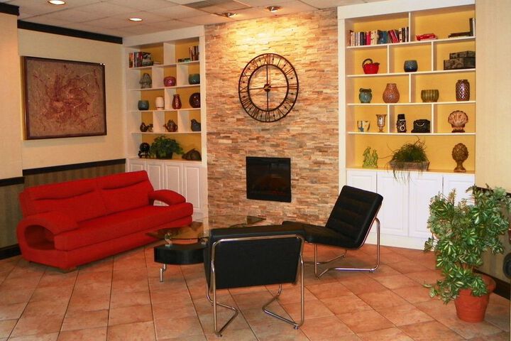 Hotel Interior 18 of 30