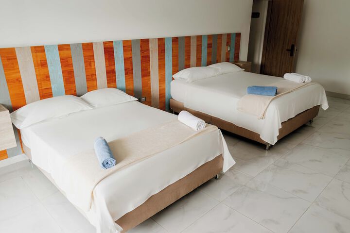Room 5 of 31