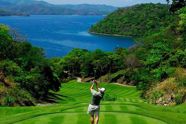 Golf 102 of 111