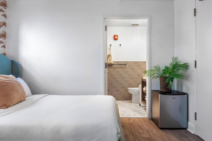 Room 20 of 70