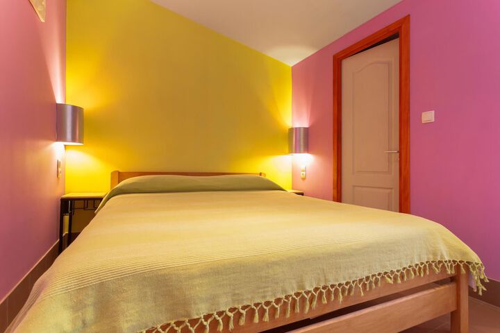 Room 14 of 57
