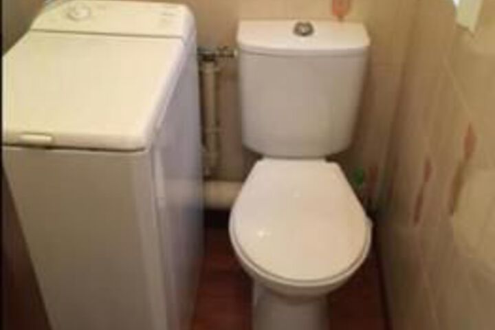 Room 4 of 27