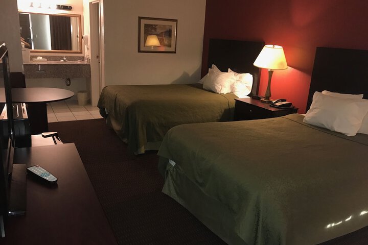 Room 12 of 36