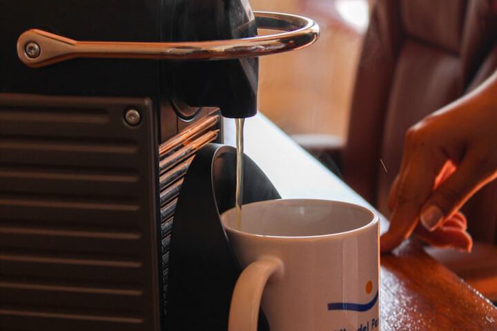 Breakfast/Coffee Service 35 of 48