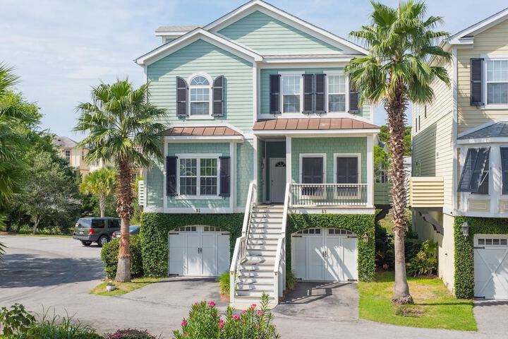 Water s Edge 81 3 Bedroom Holiday Home by My Ocean Rentals