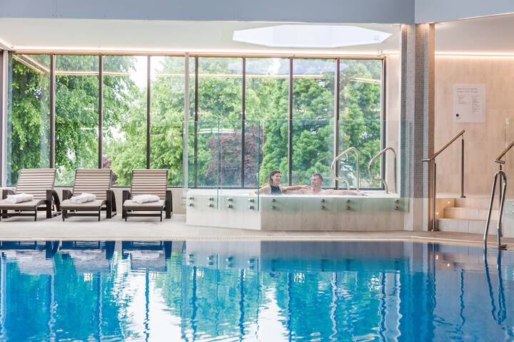 Blunsdon House Hotel