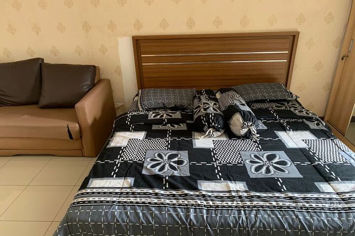 Room 3 of 16