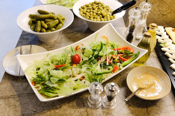 Dining 100 of 103
