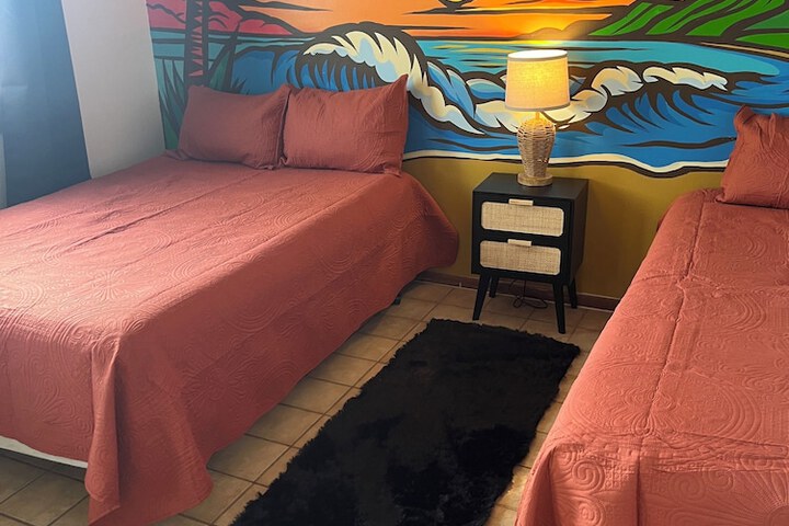 Room 8 of 35