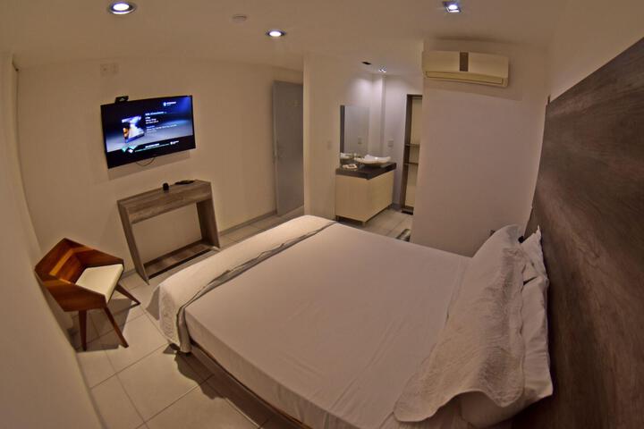 Room 14 of 35