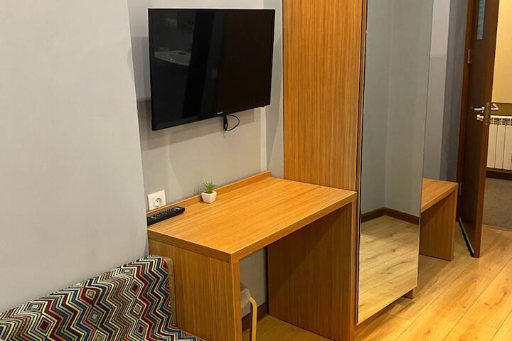 Room 21 of 41