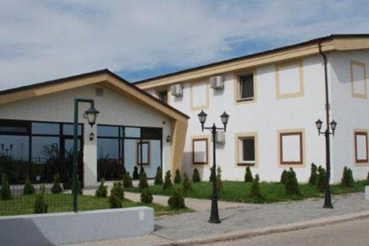General 1 of 16