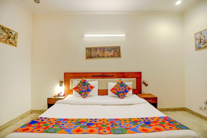 Room 20 of 27