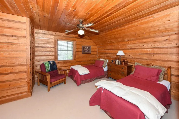 Room 3 of 14